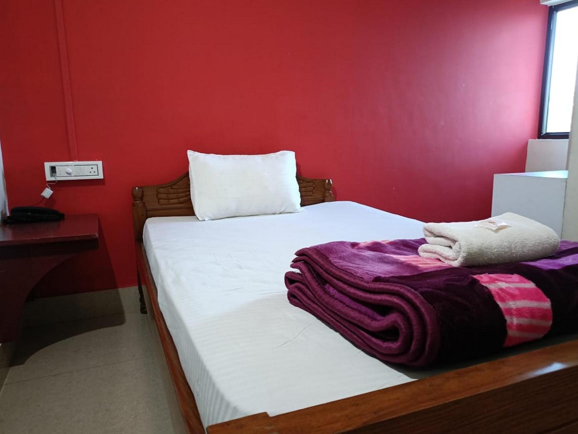 Hotel Bhargav Guwahati Eksteriør billede