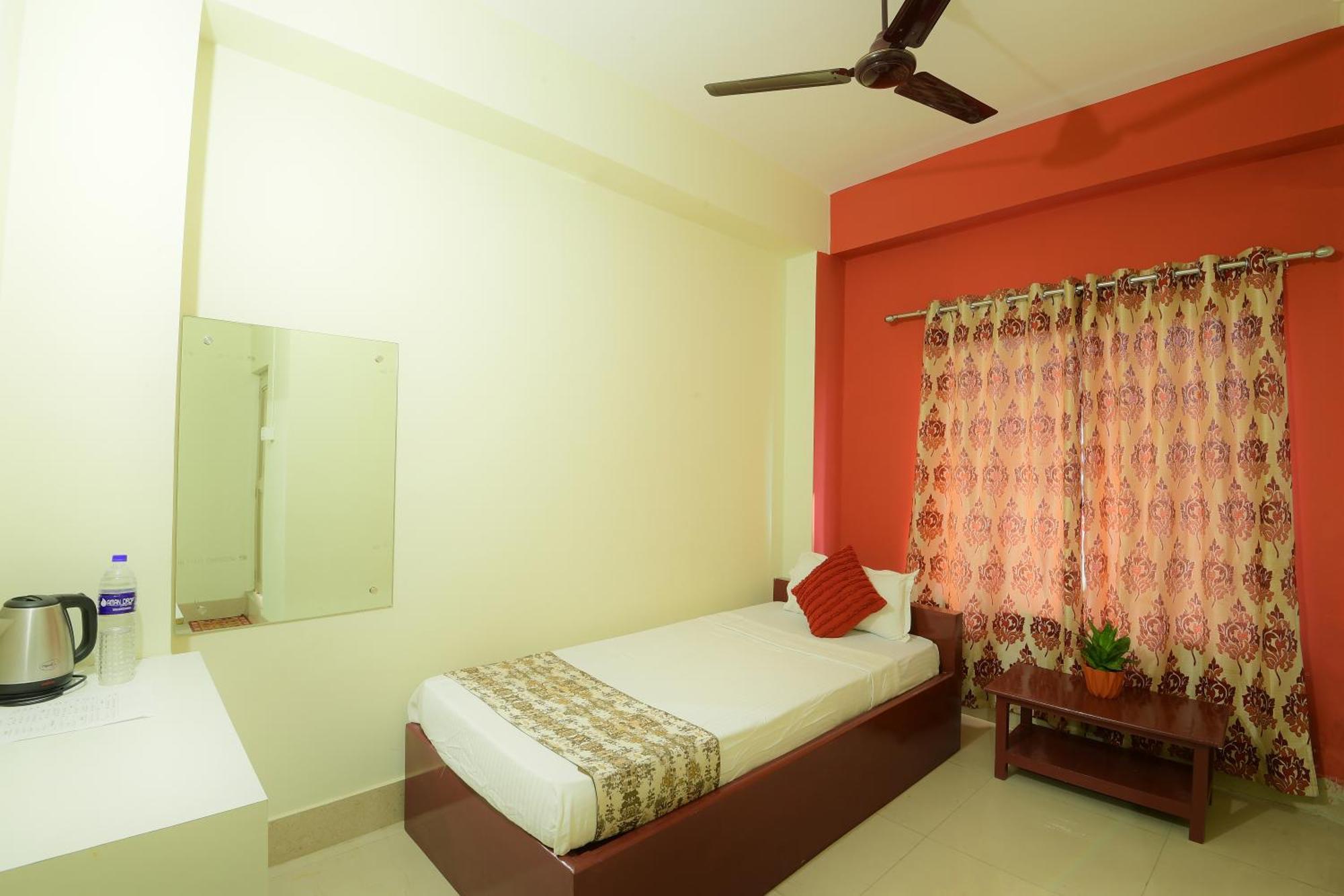 Hotel Bhargav Guwahati Eksteriør billede